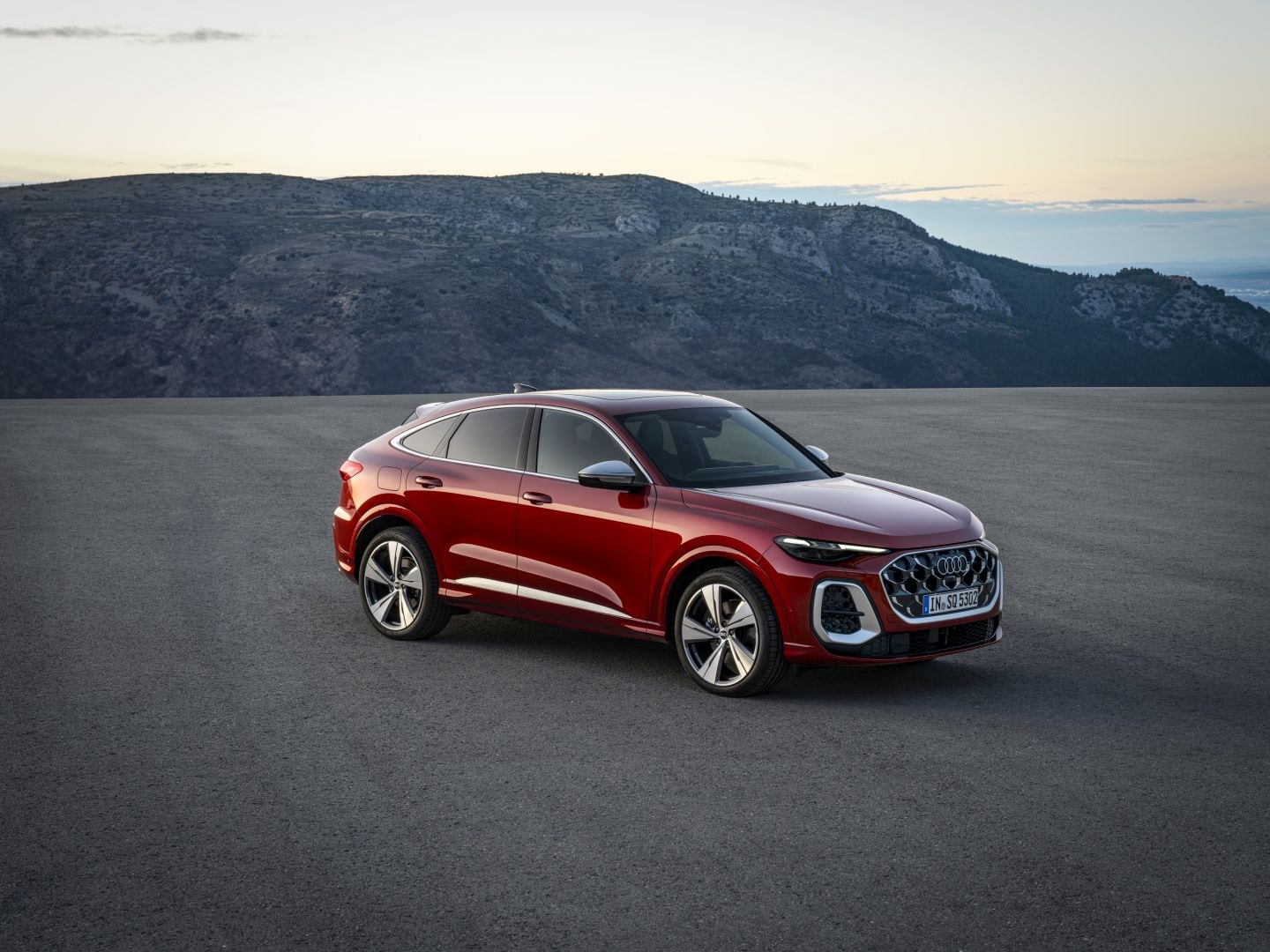 2025 Audi SQ5 Sportback - Image 6
